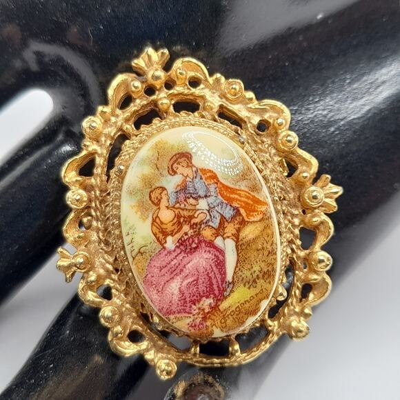 Vintage Courting Couple Porcelain Enamel Pin Brooch, 1960s, Signed - Picture 12 of 12